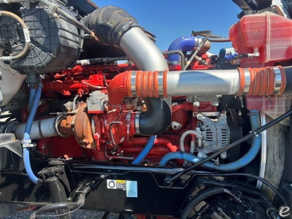 2019 Kenworth T880