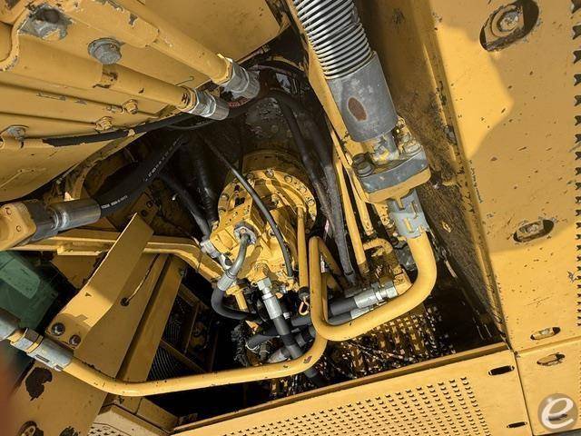 2004 Cat 325CL