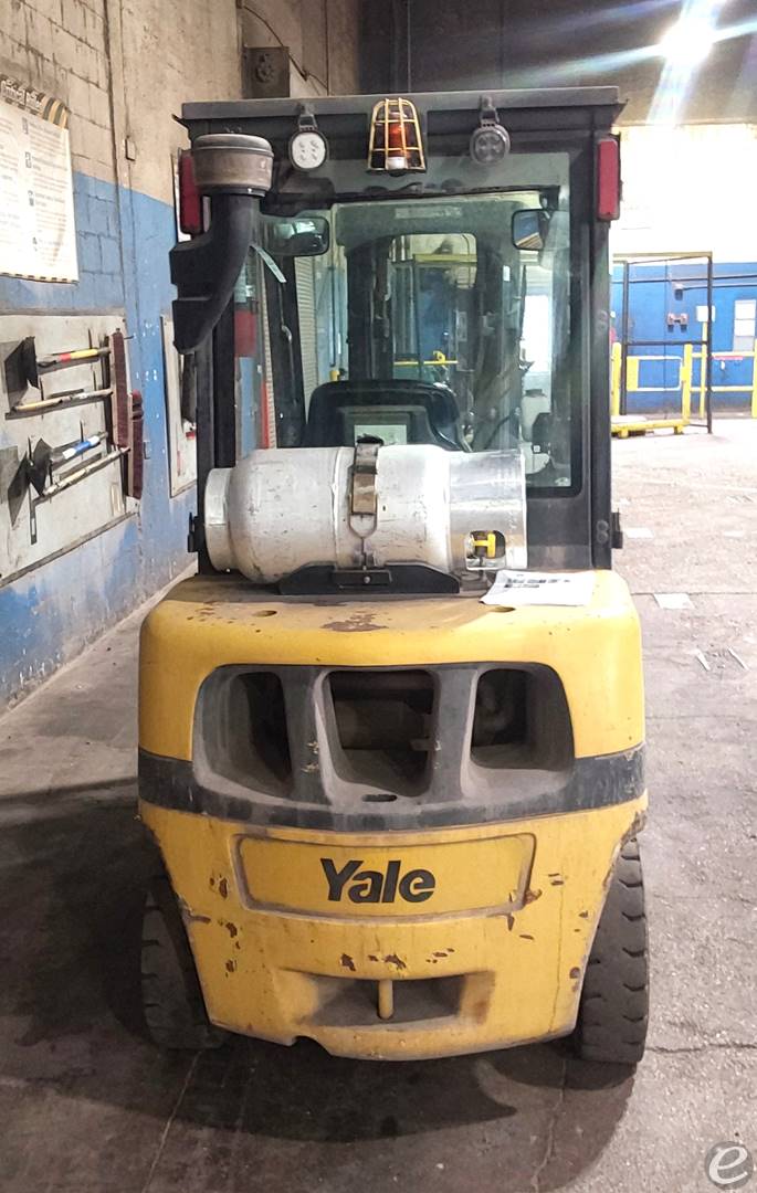 2022 Yale GLP060MX