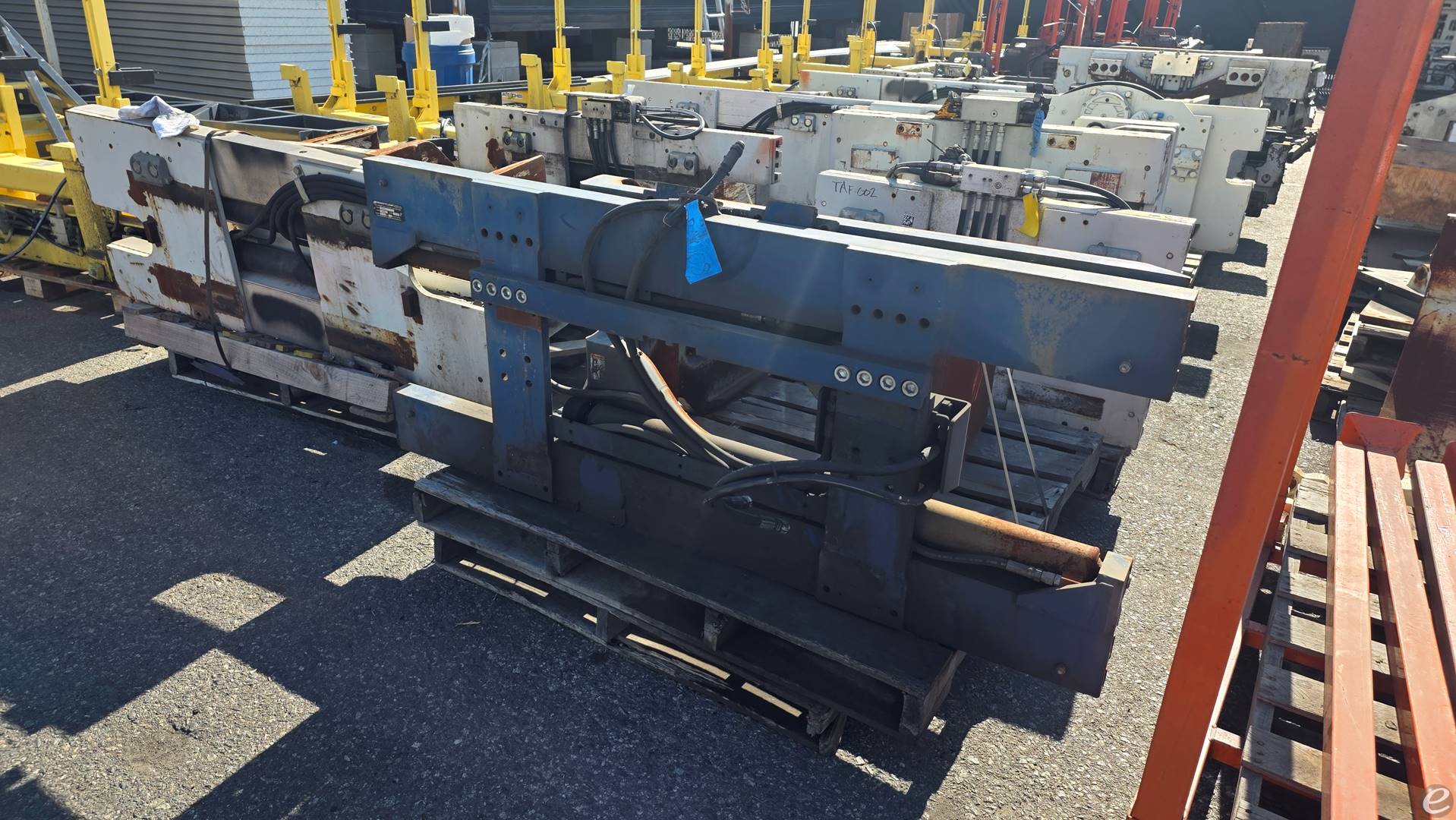 2014 Rightline LBM151