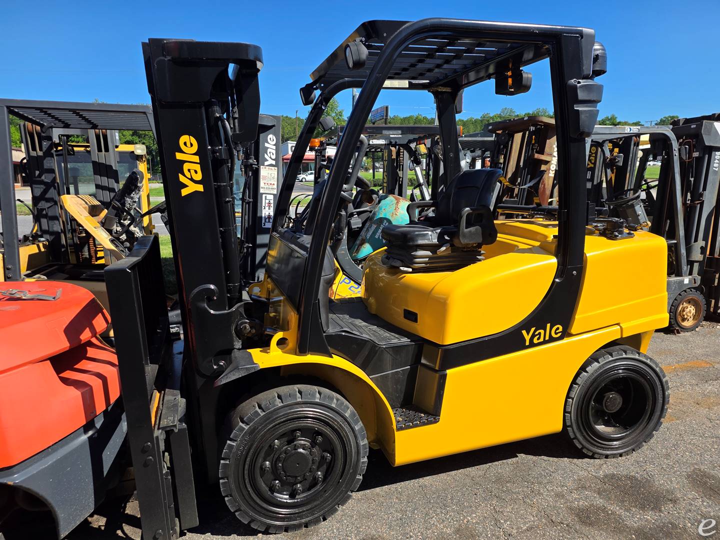 2012 Yale Glp80vx