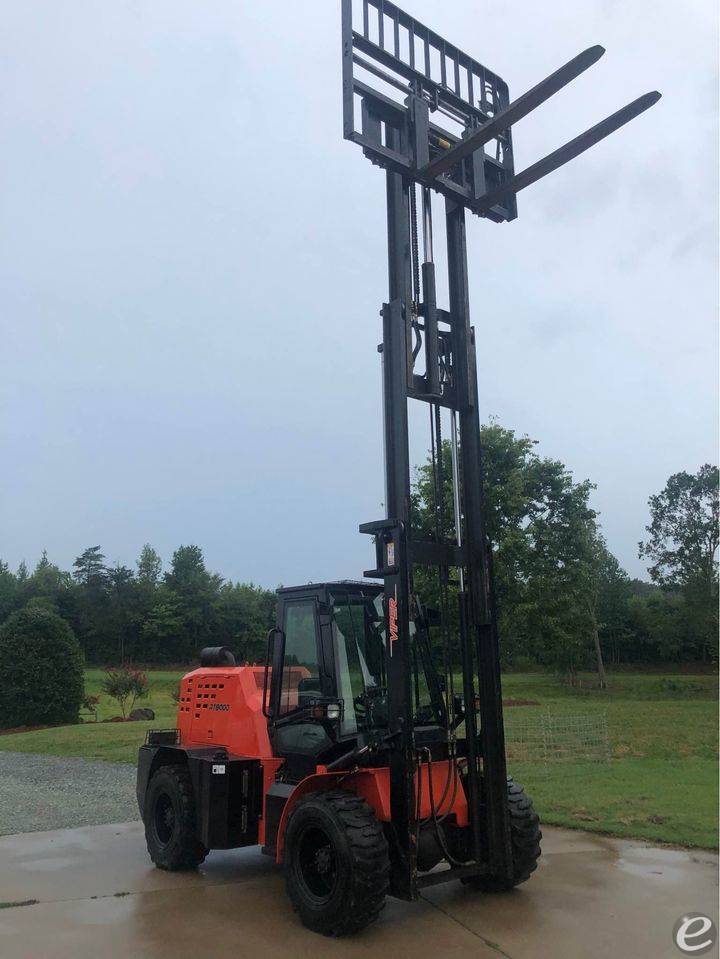 2018 Viper Lift Trucks RT8000