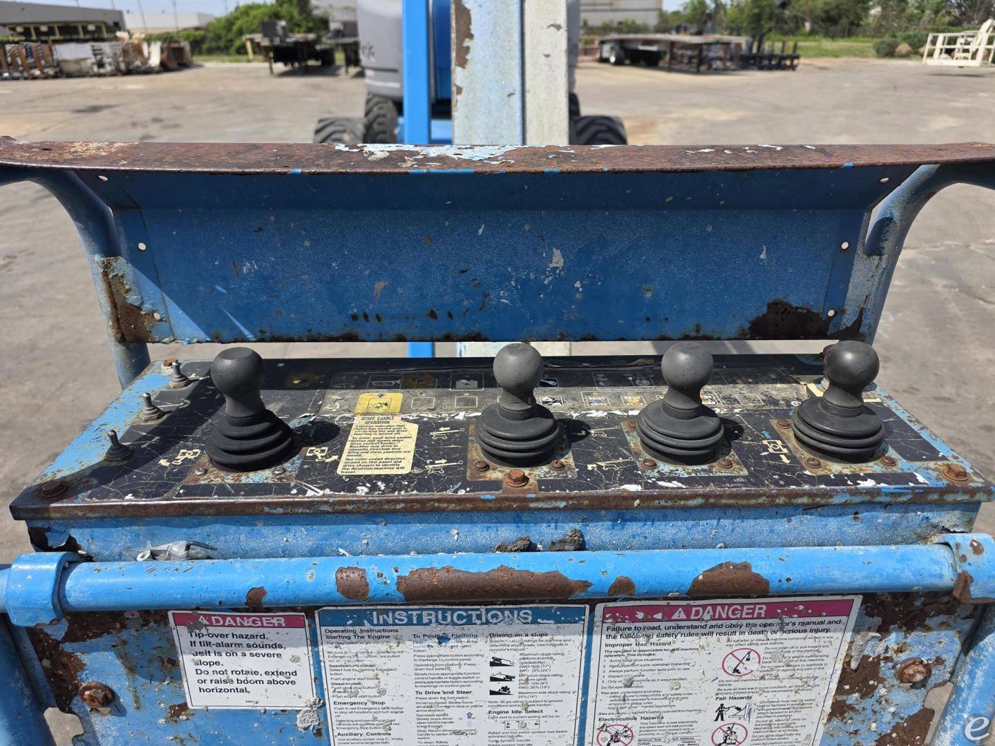 2008 Genie Z80/60