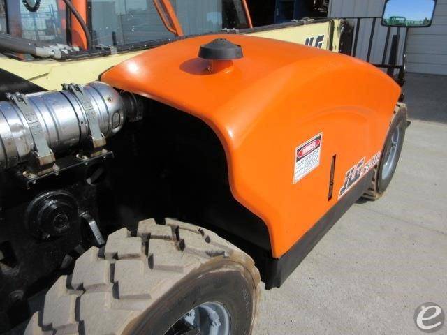 2017 JLG G5-18A