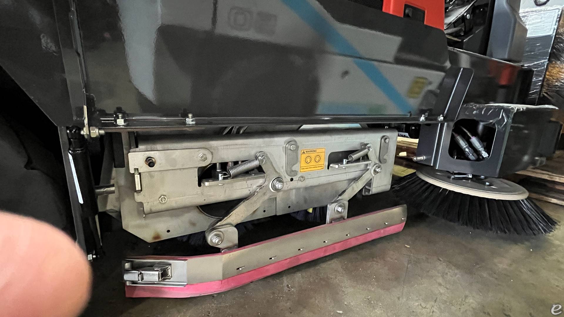 2025 Power Boss PB45LP