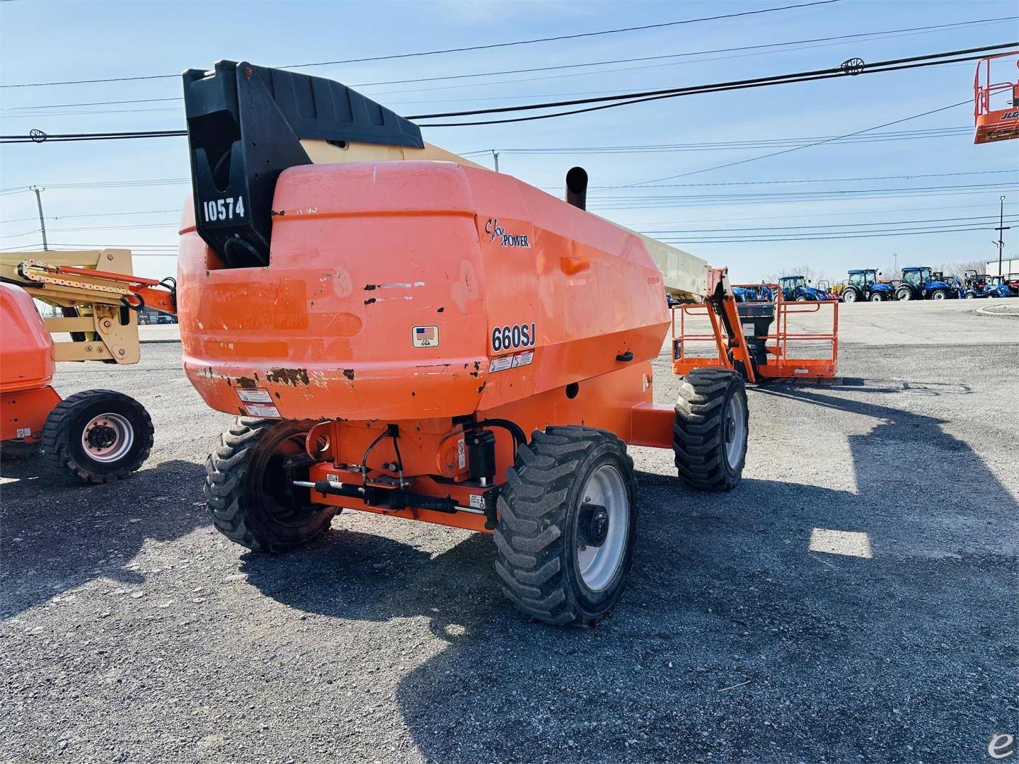 2016 JLG 660SJ