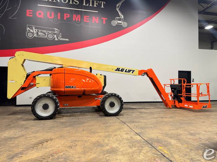 2013 JLG 600AJ