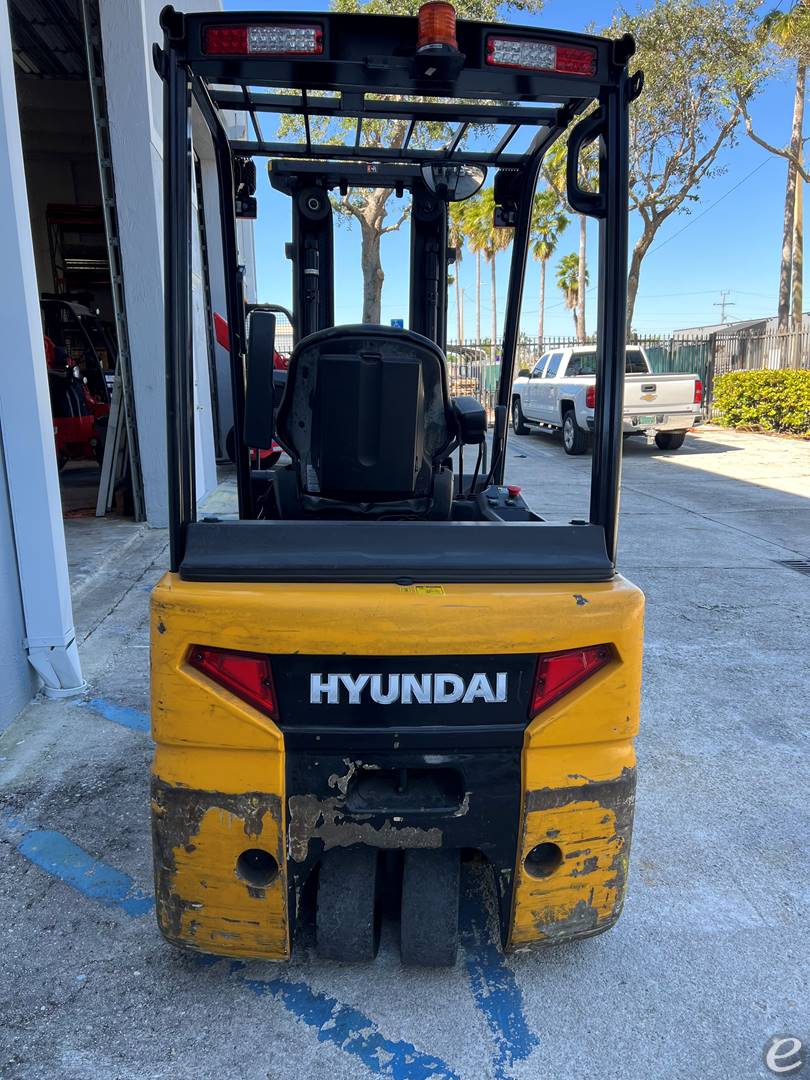 2021 Hyundai 20BT-9U