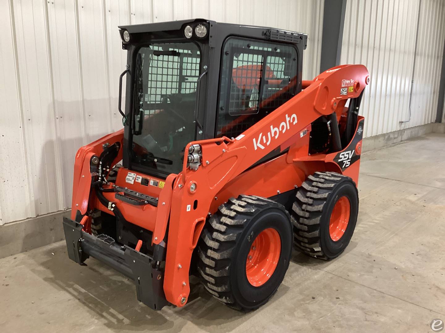 2026 Kubota SSV75HFRC