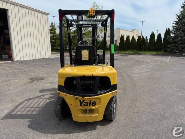2015 Yale GDP050