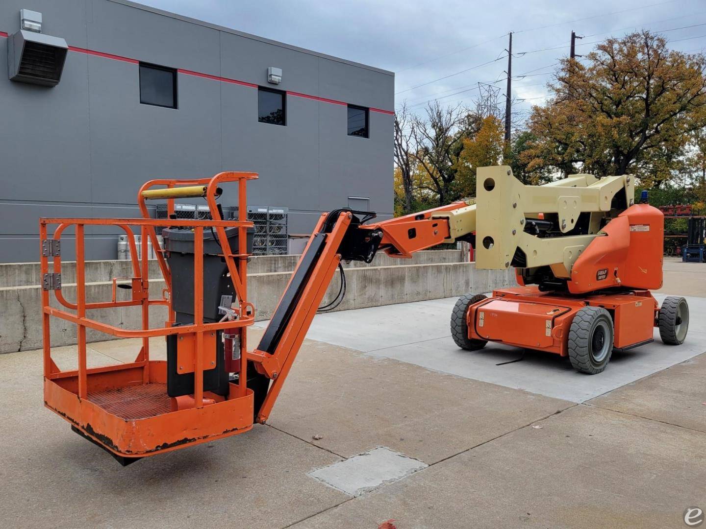 2016 JLG E400AJPN Electric Boom Lift - 123Forklift