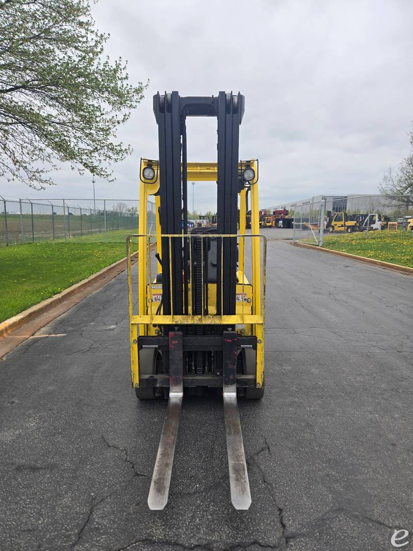 2017 Hyster J35XNT