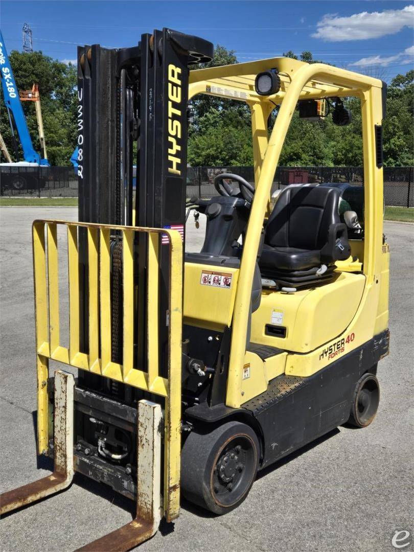 2017 Hyster S40FTS LP Gas Forklift - 123Forklift