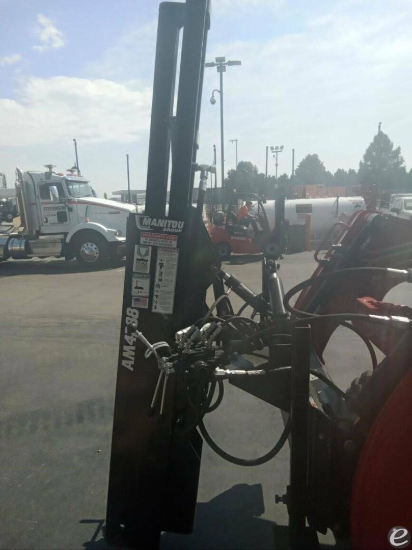 2024 Manitou POST DRIVER COMPLETE WITH SSL MOUNT, HOSE & COUPLE