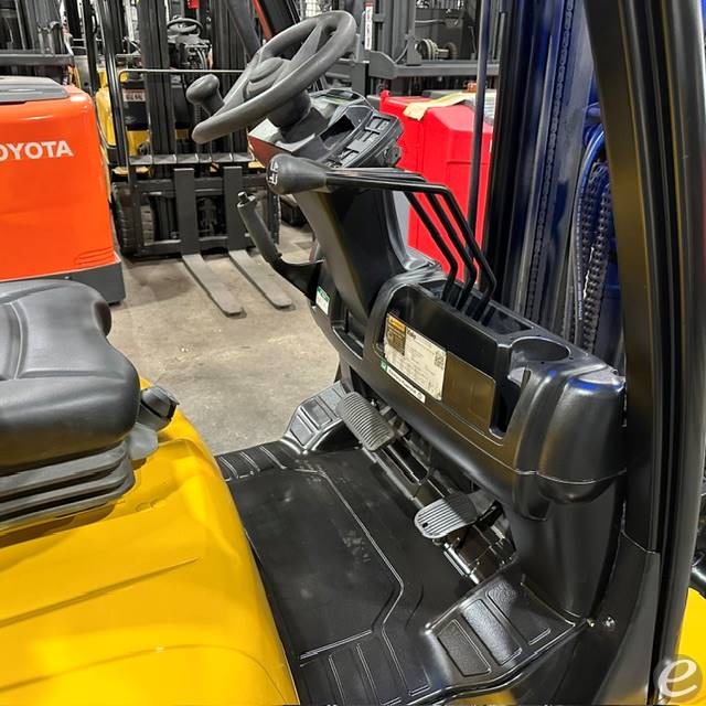 2021 Yale GLC070VX