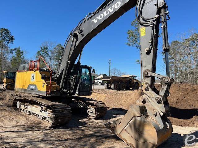 2022 Volvo EC350E