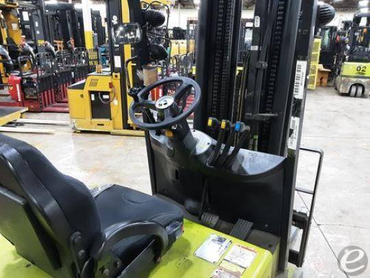2020 Clark TMX25