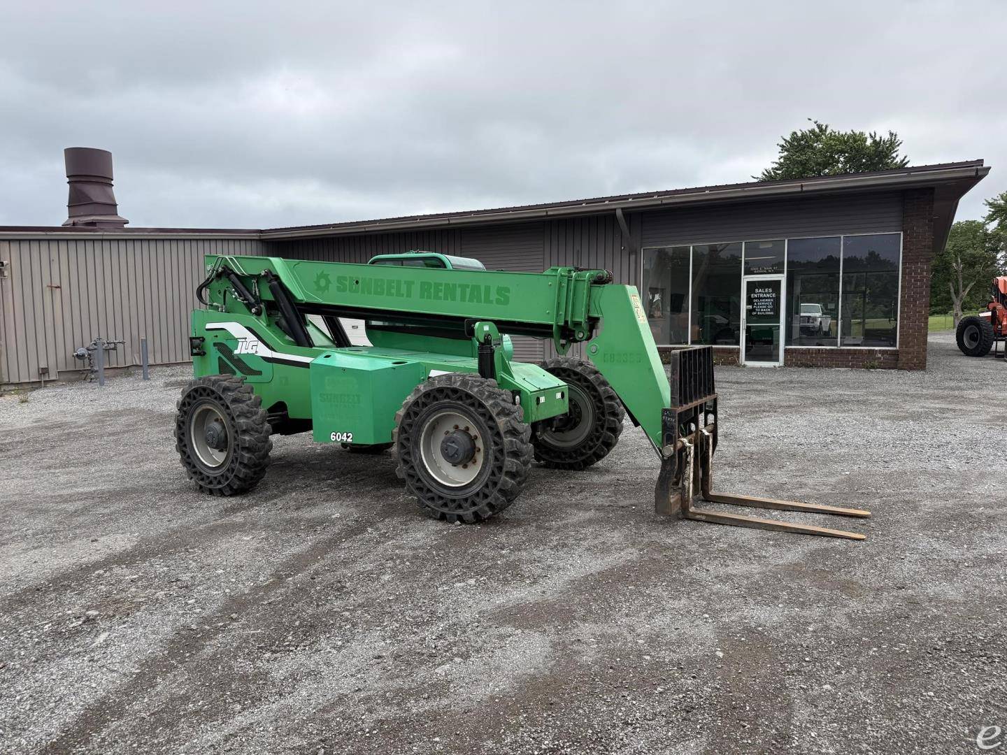 2014 JLG 6042