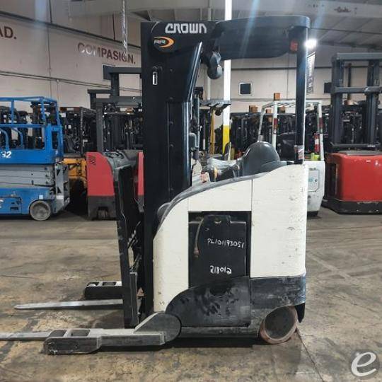 2016 Crown RR5725-45