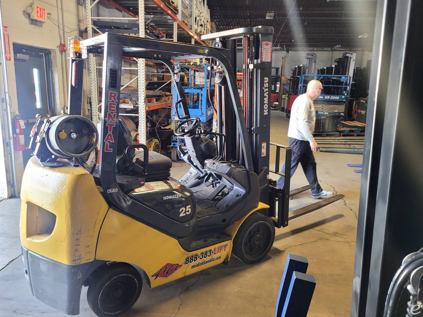 2014 Komatsu FG25ST-16 LP Gas Forklift - 123Forklift