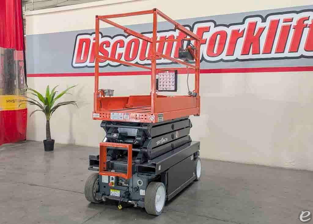 2016 Skyjack SJIII 3219