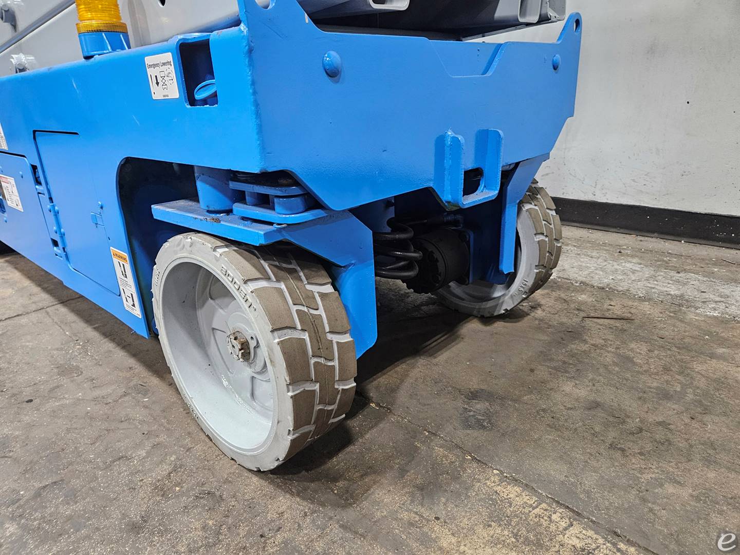 2012 Genie GS3232