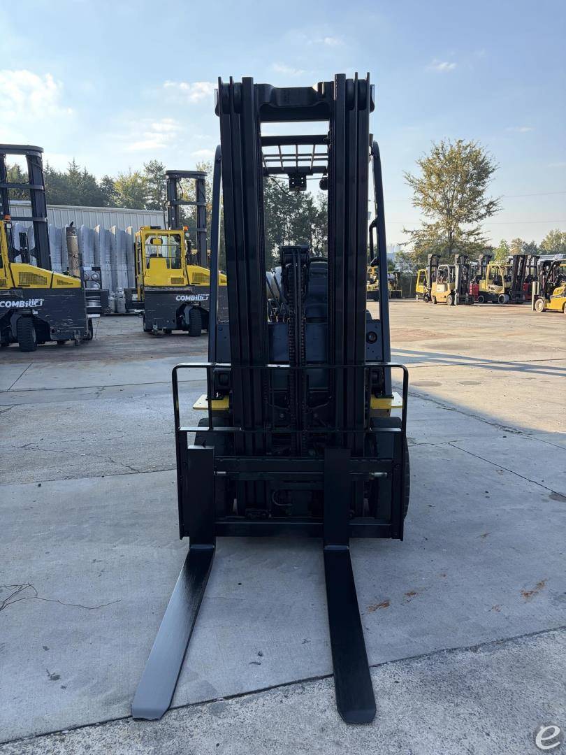 2019 Yale GLP050MX