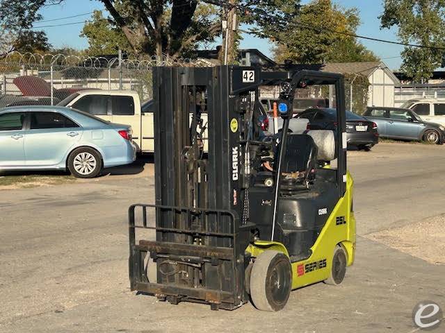 2020 Clark S25CL