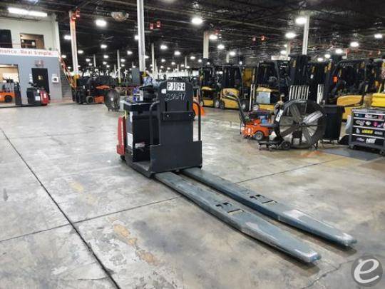 2015 Raymond 8510