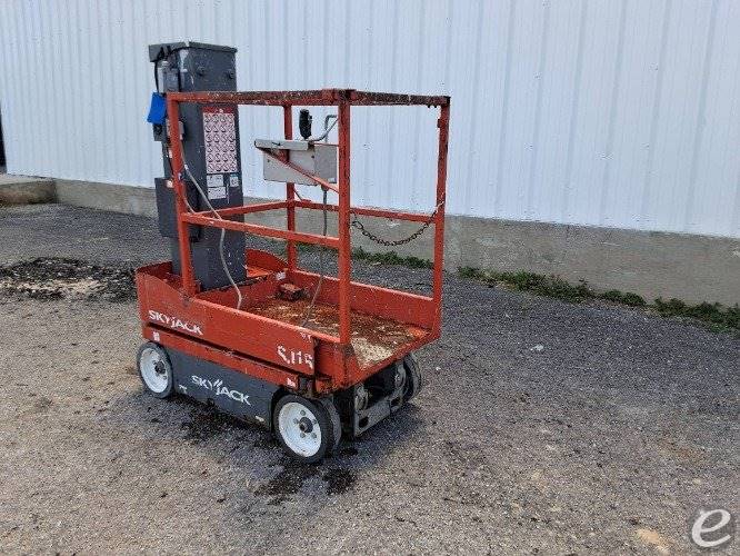 2017 Skyjack SJ16