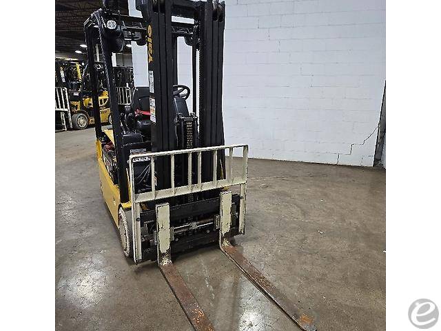 2019 Yale ERP040VT