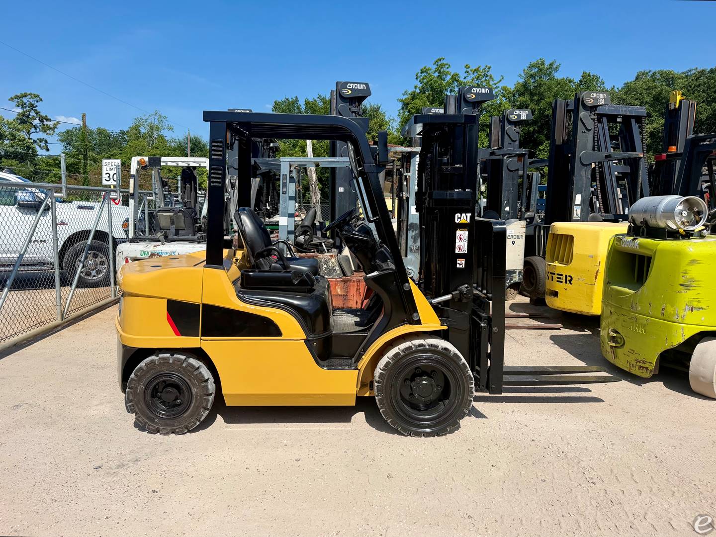 2015 Cat DP30N