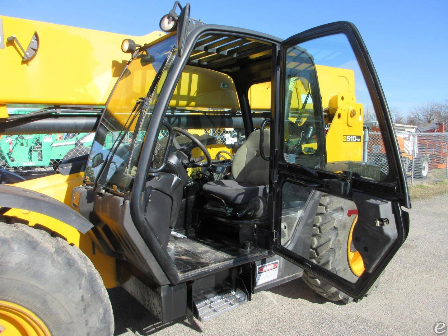 2015 JCB 510-56