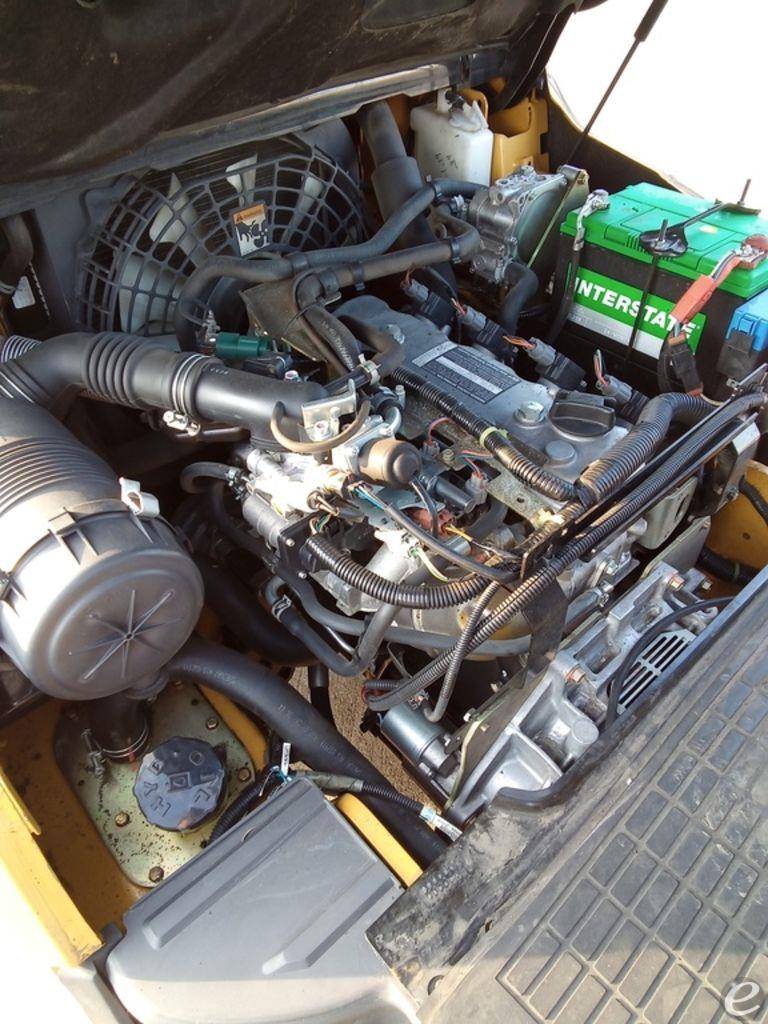 2019 Cat GP25N