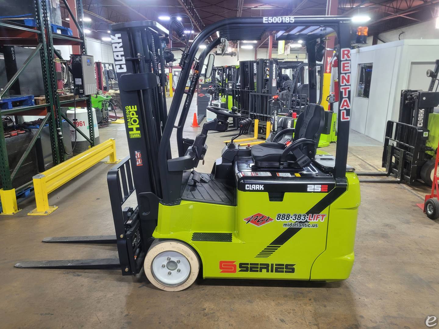 2022 Clark SE25T