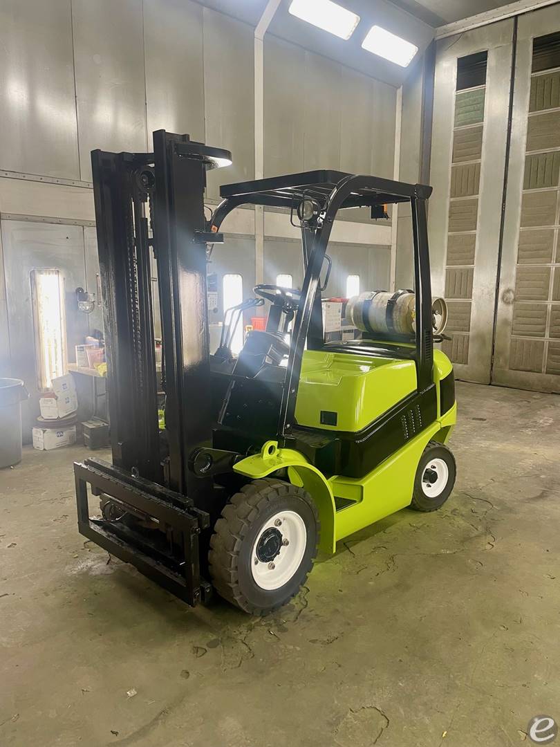 2006 Clark C25L LP Gas Forklift