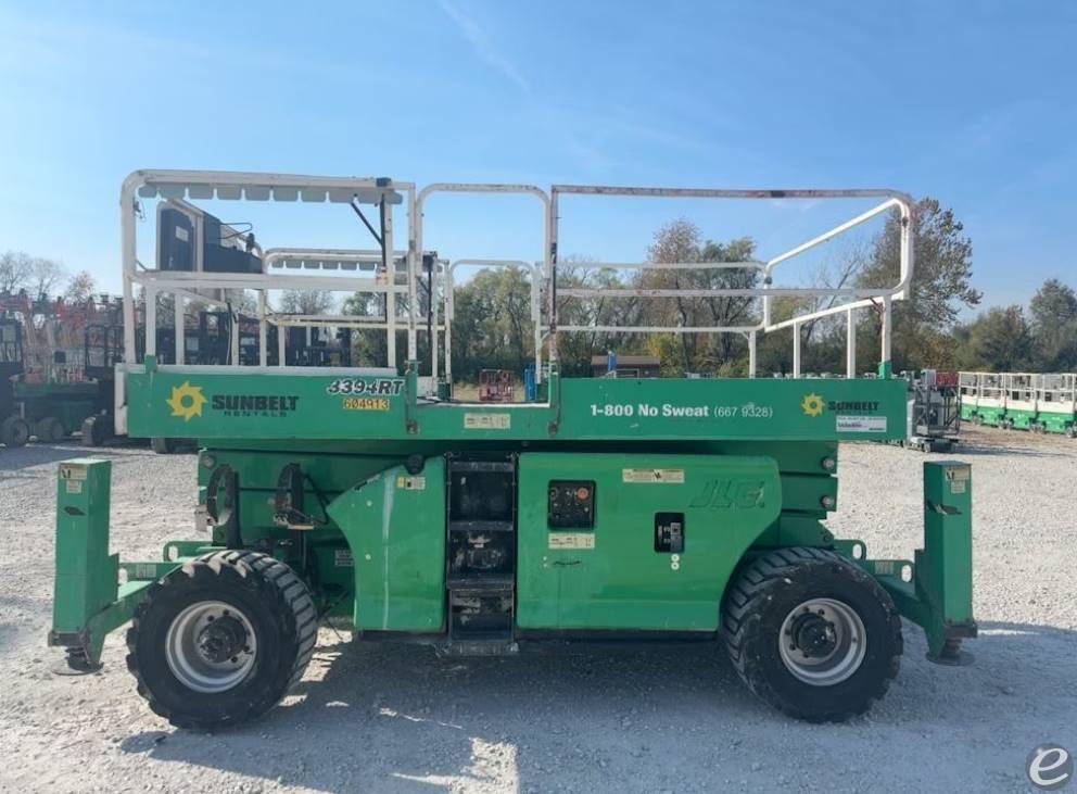 2014 JLG 3394RT Dual Fuel Scissor Lift - 123Forklift