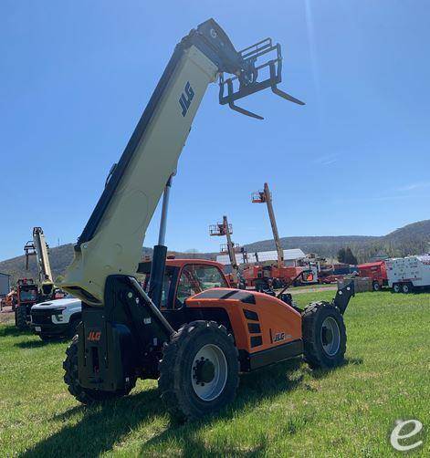 2026 JLG 1055