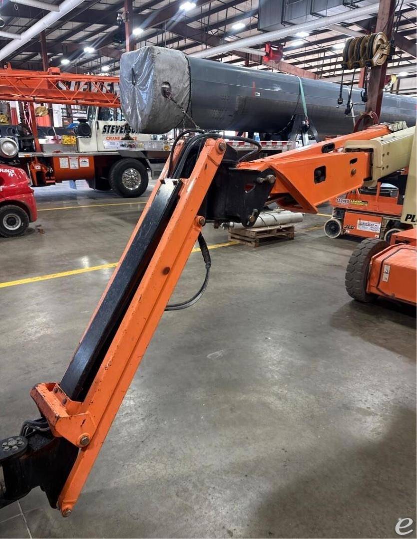 2015 JLG E400AJPN