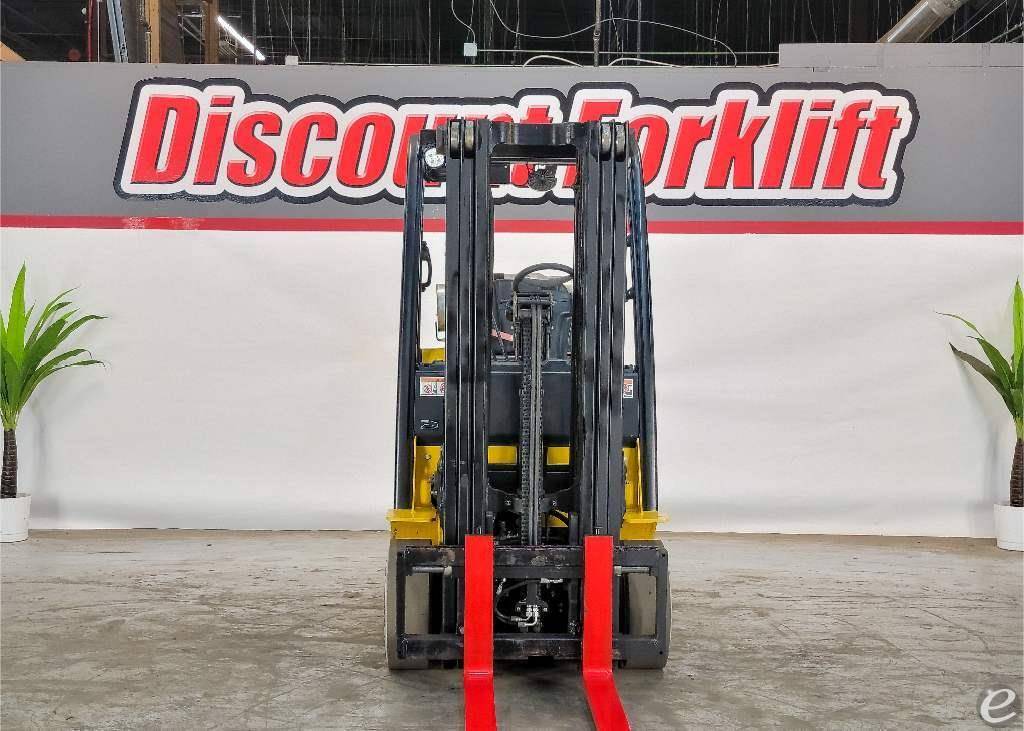 2018 Yale GC050VX