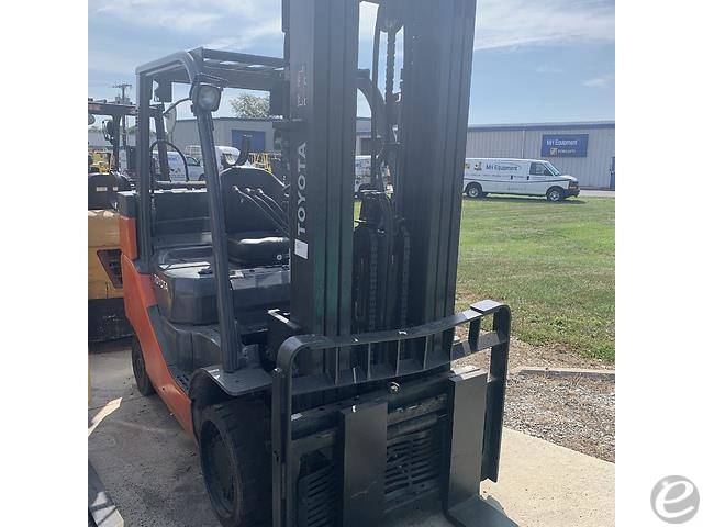 1999 Toyota 8FGC35U-BCS LP Gas Forklift - 123Forklift