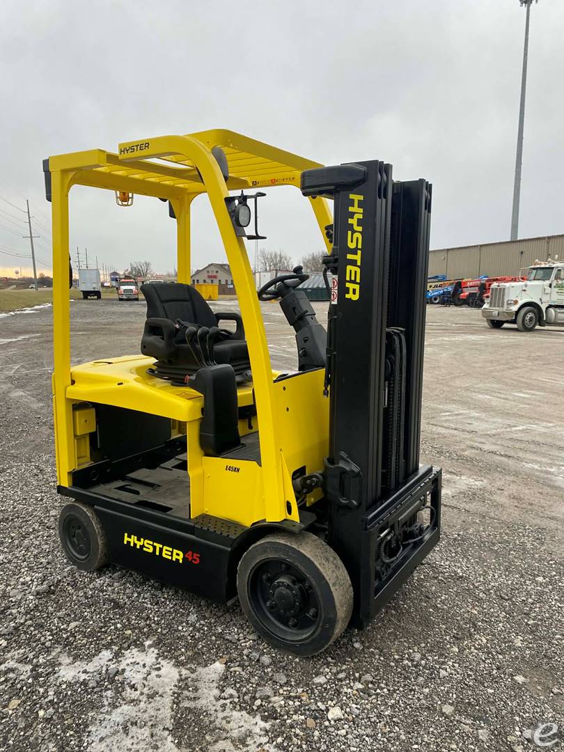 2018 Hyster E45XN