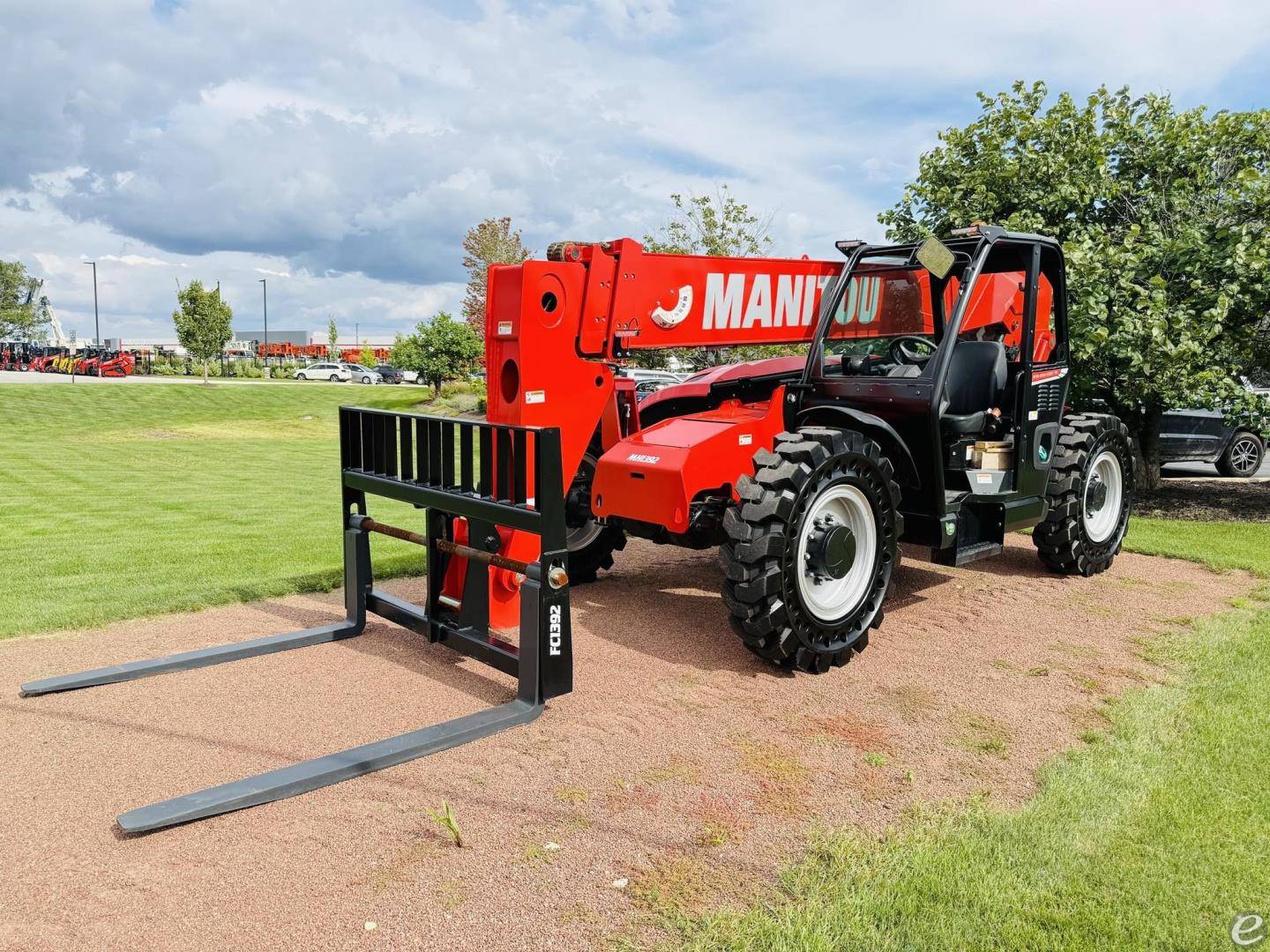 2025 Manitou MTA842