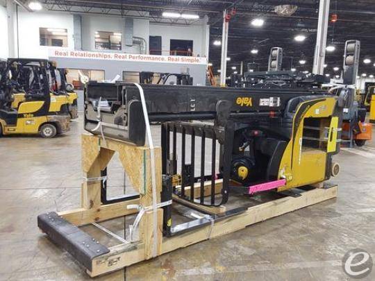 2015 Yale NR045 Electric Reach Truck - 123Forklift