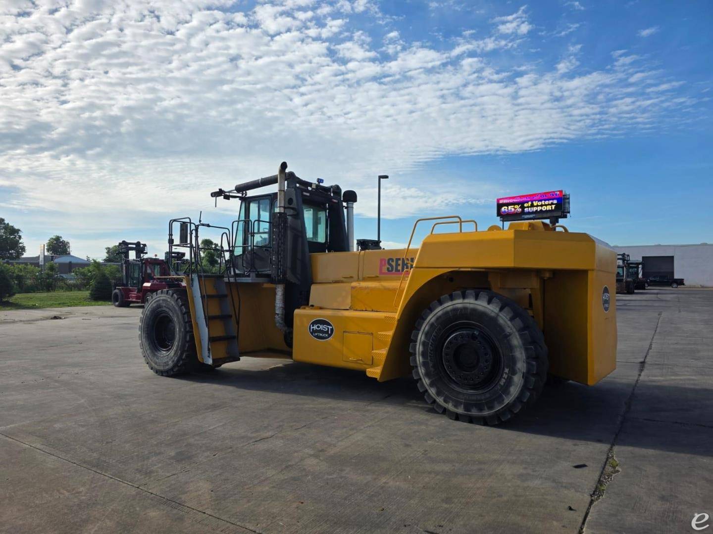 2010 Hoist Liftruck P800AT48