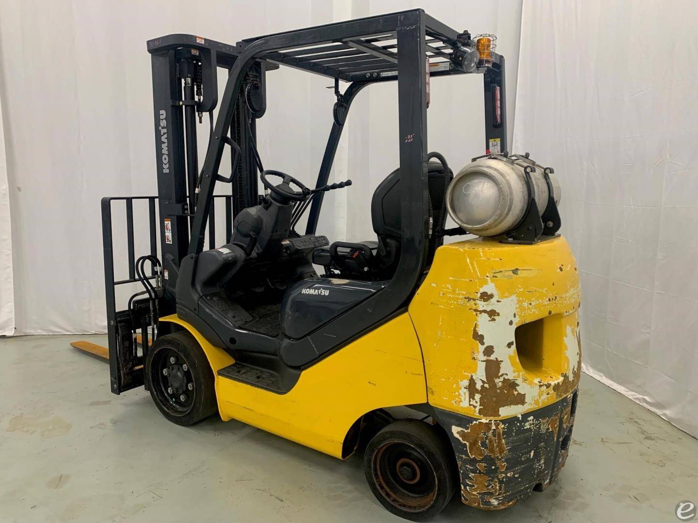 2018 Komatsu FG30SHT-16