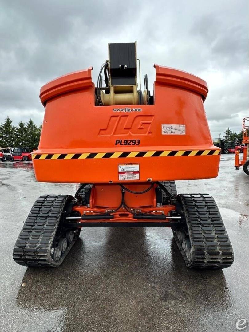 2022 JLG 600S