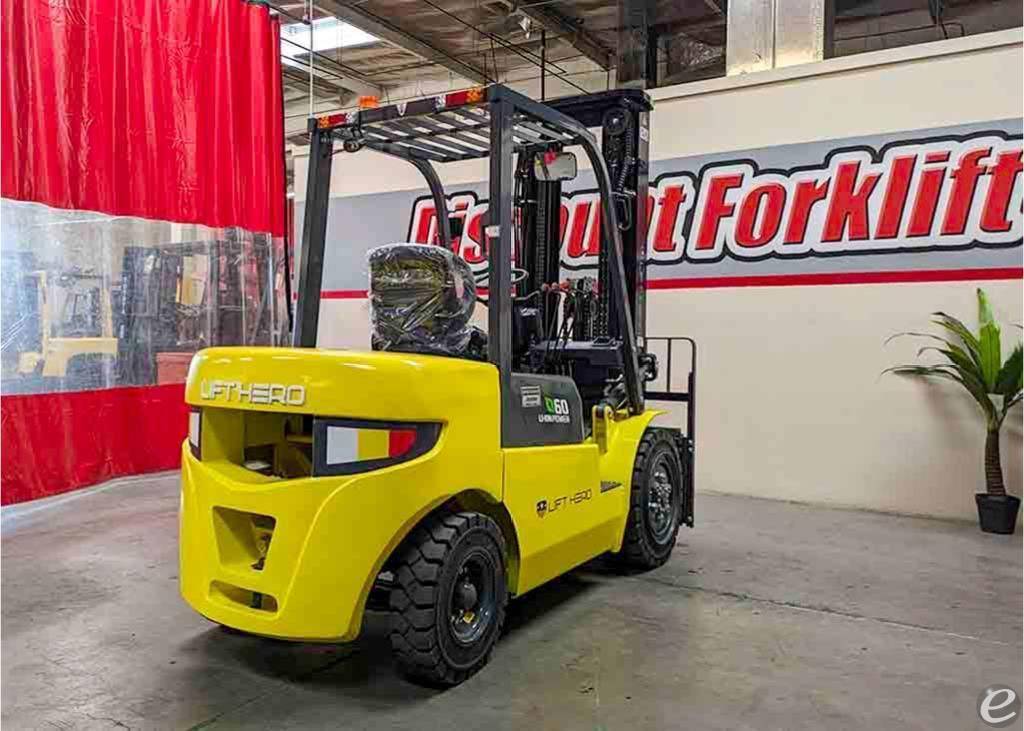 2025 Lift Hero CPD30