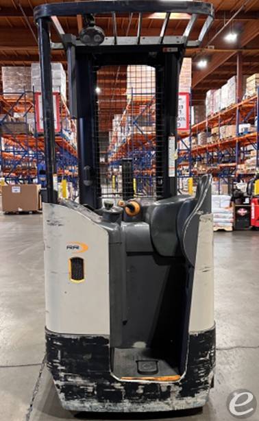 2019 Crown RR5725-35