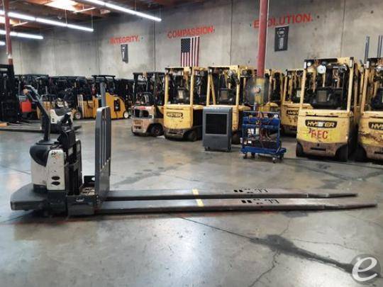 2008 Crown PE4500-80 Electric Forkl...